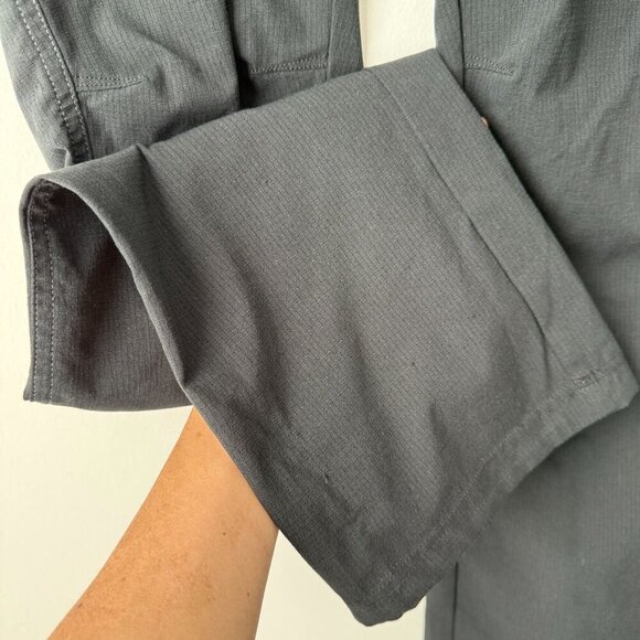 Kuhl Strattus Pants Wrinkle Free Air Fabric Ruched Leg Black Size 2 - Picture 9 of 12